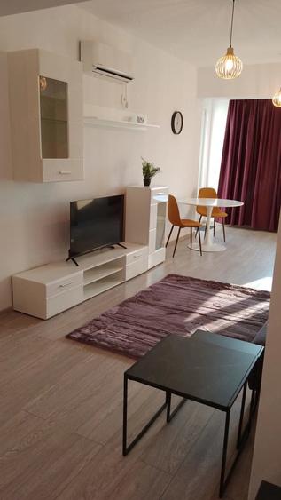 Apartament cu 2 camere decomandat în Gară