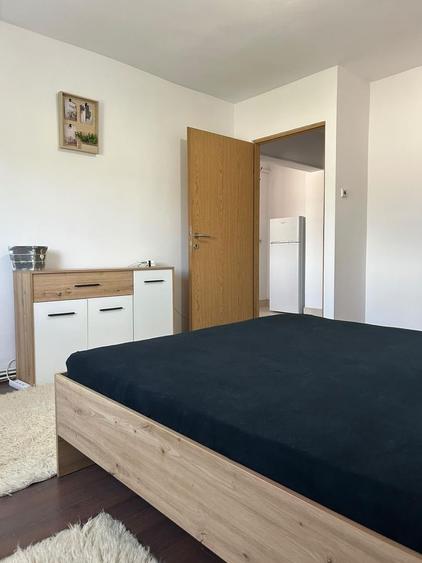 Garsonieră decomandată în Central