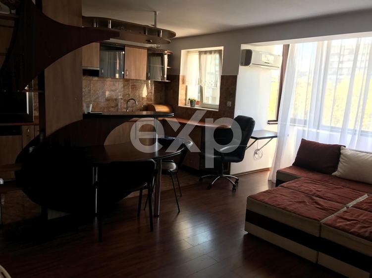 Apartament cu 4 camere semidecomandat, mobilat în Mănăștur