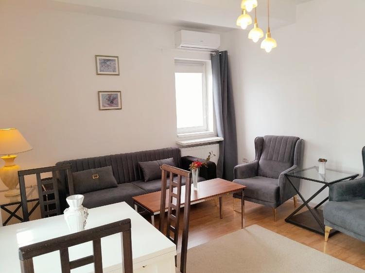 Apartament cu 3 camere decomandat, mobilat în Militari