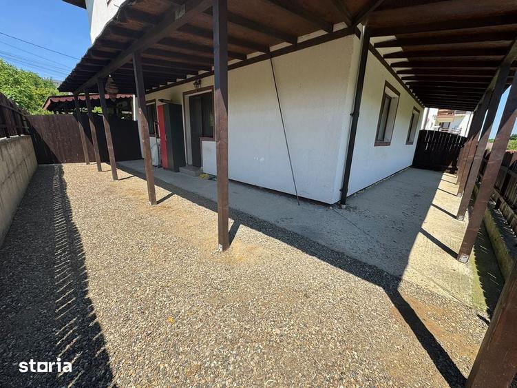 Apartament cu 3 camere decomandat în Ciurea