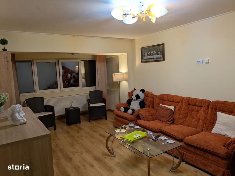 Apartament cu 3 camere în Central