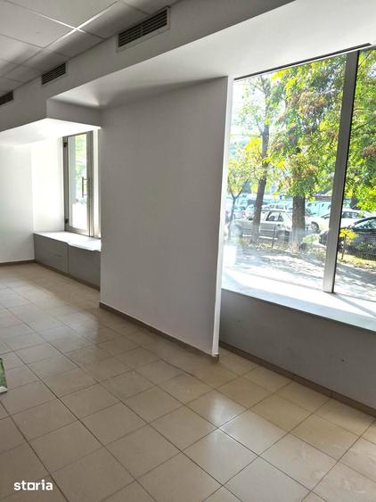 Spațiu comercial, de 75 mp, în Grivița