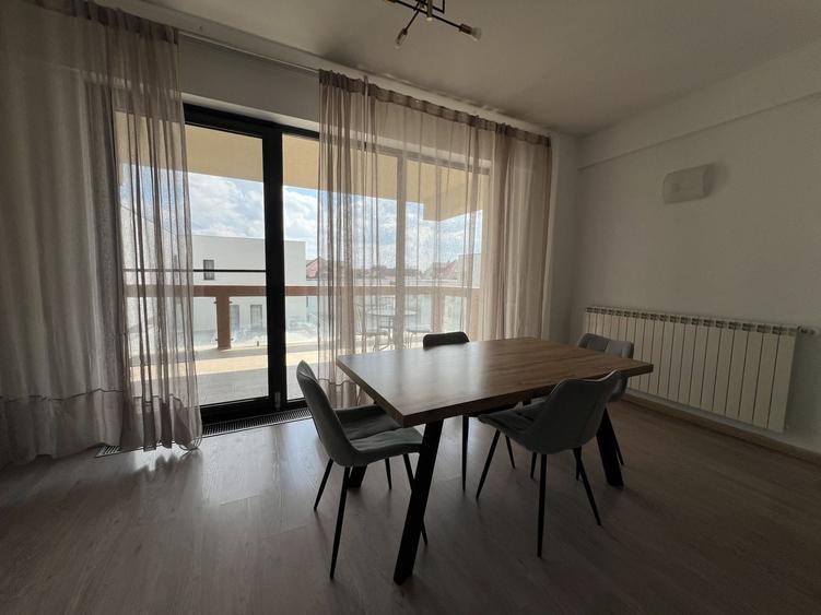 Apartament cu 3 camere în Iancu Nicolae