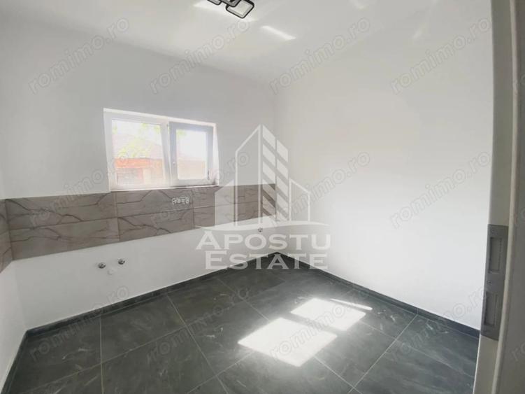 Apartament cu 6 camere decomandat în Șag