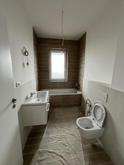 Apartament cu 3 camere decomandat în Calea Urseni