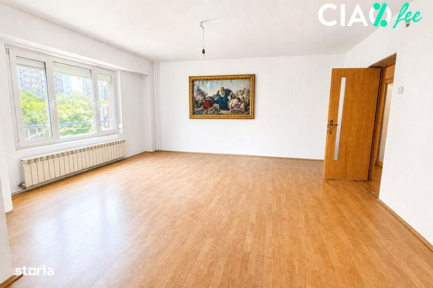 Apartament cu 4 camere decomandat în Virtuții
