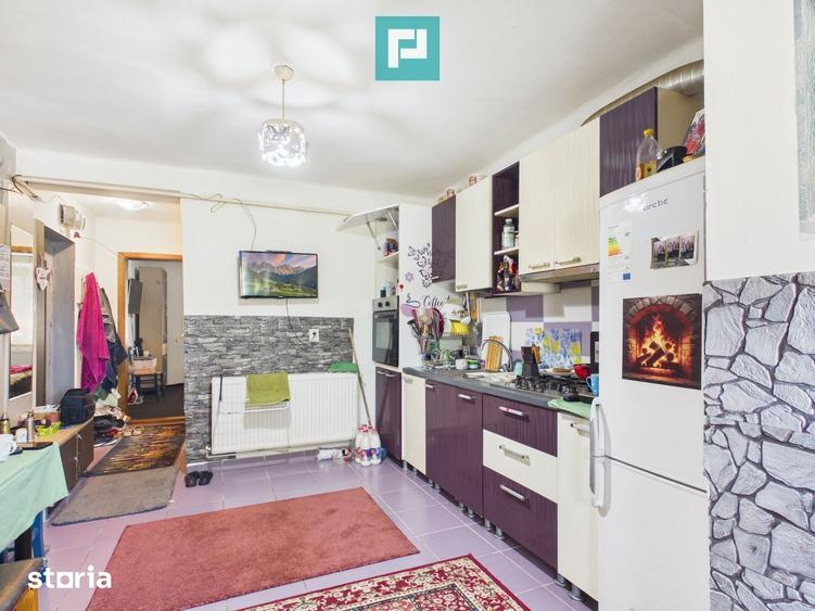 Apartament cu 2 camere decomandat în Zimandu Nou