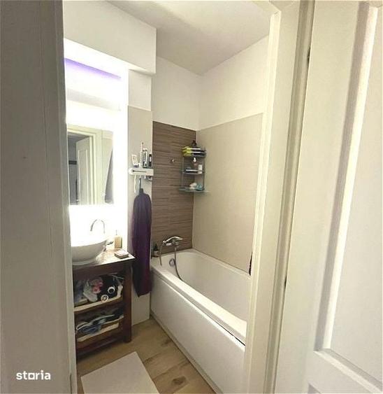 Apartament cu 2 camere decomandat în Sisești