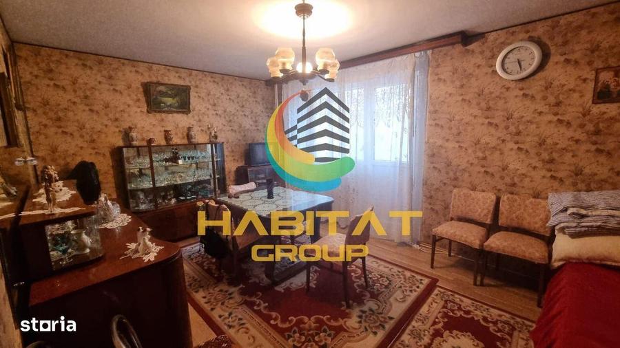 Apartament cu 4 camere decomandat, mobilat în Berceni
