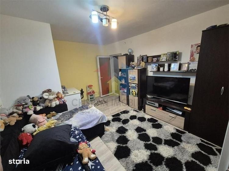 PARTER apartament 1 camera transformat in 2 camere - 3