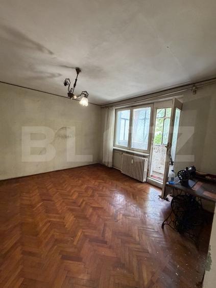 Apartament cu 2 camere decomandat în Central — fotografia 1