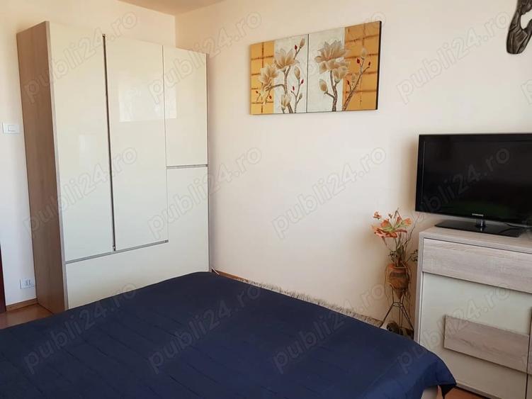 Apartament cu 3 camere decomandat în Tipografilor