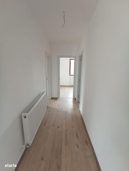 Casă cu 2 camere cu Teren 440 Mp în Central