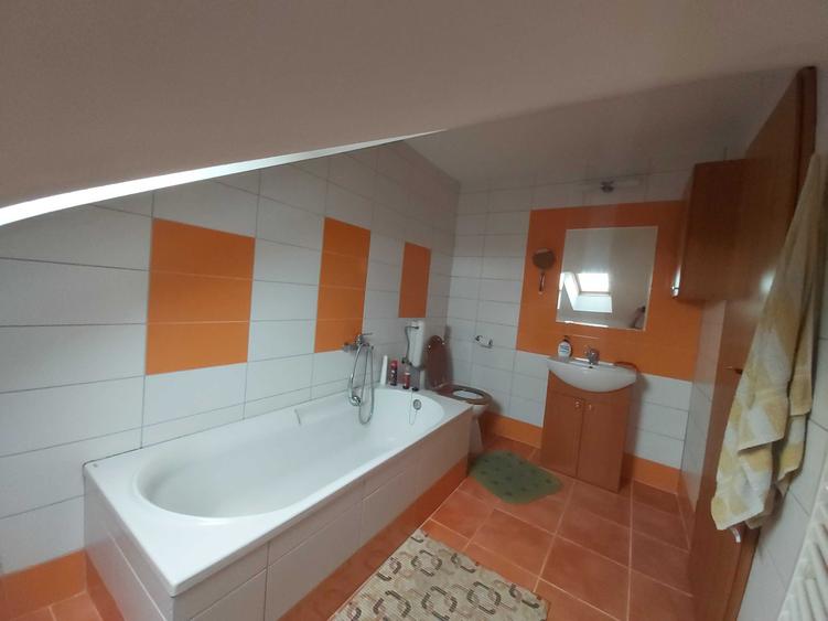 Proprietar inchiriez apartament 3 camere, 2 bai V.Aaron - 4