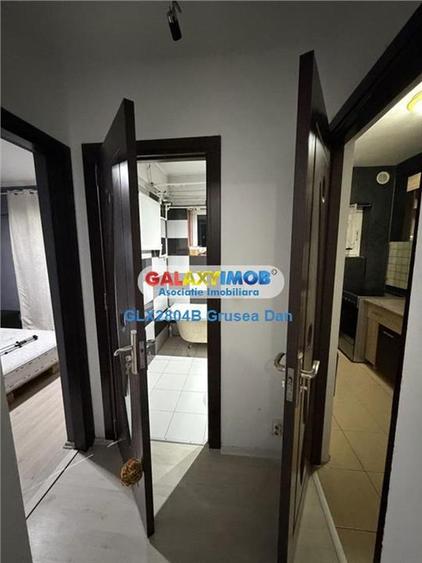 Apartament cu 3 camere decomandat, mobilat în Eroii Revoluției