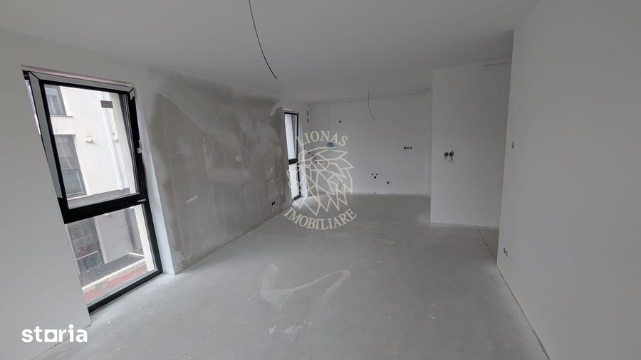 Apartament cu 3 camere în Calea Moldovei