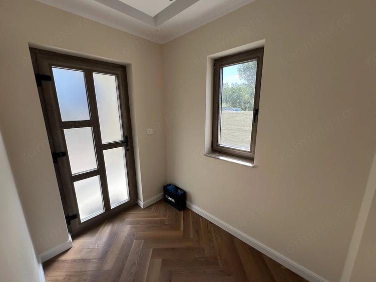 Casă cu 4 camere cu Teren 333 Mp în Giroc
