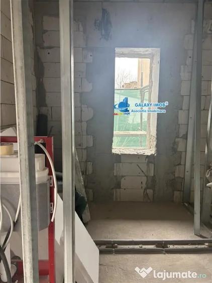 Casă cu 5 camere cu Teren 400 Mp în Dorobanți