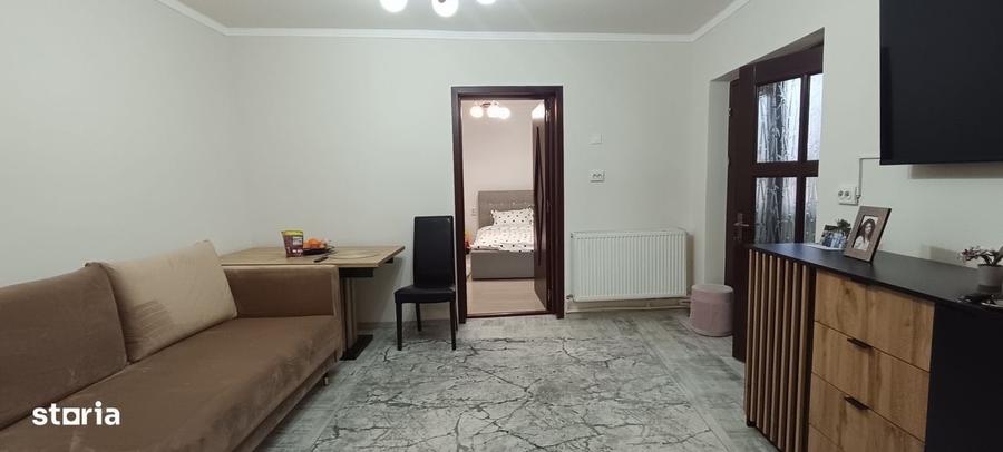 Casă cu 3 camere cu Teren 155 Mp în Central