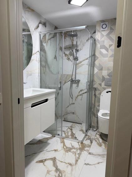 Garsonieră decomandată în Tei