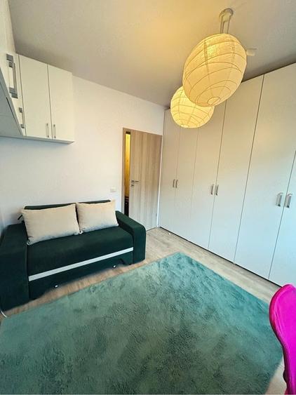 Apartament cu 3 camere decomandat în Fundeni