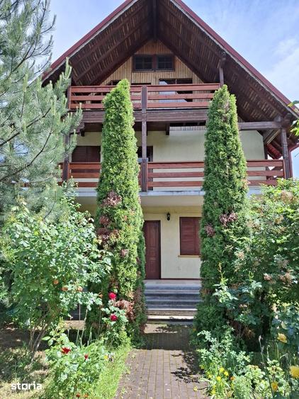 Casă cu 6 camere cu Teren 1200 Mp în Drăgănești