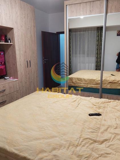 Apartament cu 3 camere decomandat în Central — fotografia 3