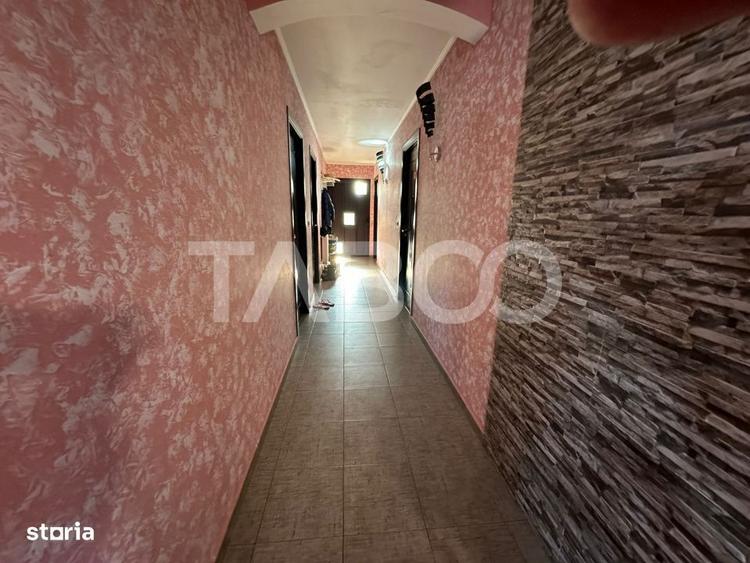 Casă cu 3 camere cu Teren 1700 Mp în Mărgineni