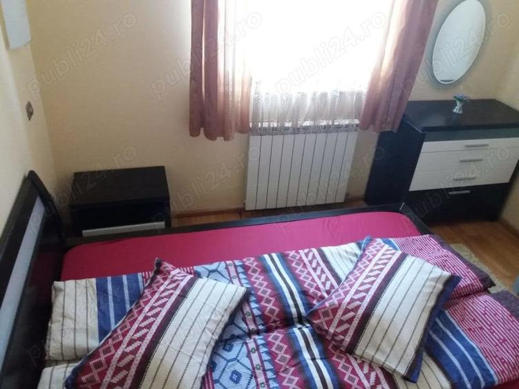 Apartament cu 2 camere decomandat în Predeal