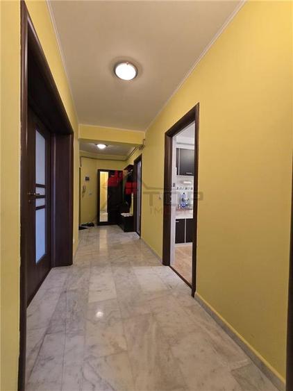 Apartament cu 2 camere decomandat în Cug
