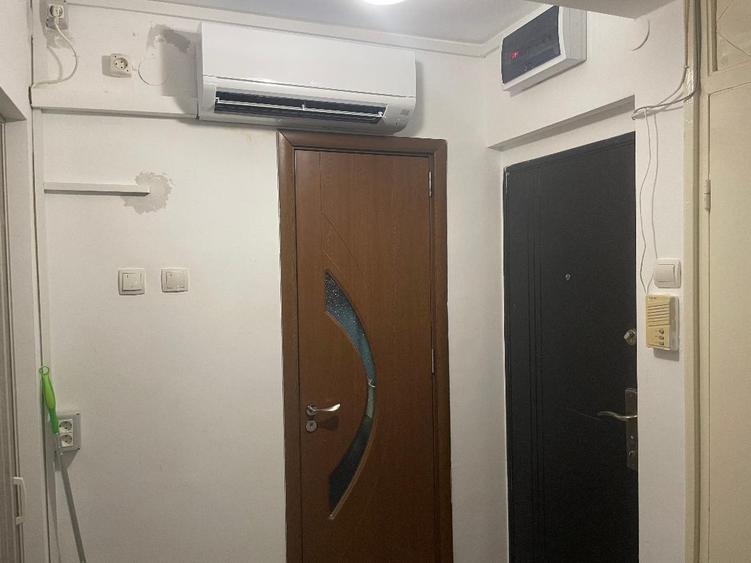 Apartament cu 2 camere decomandat în Drumul Taberei