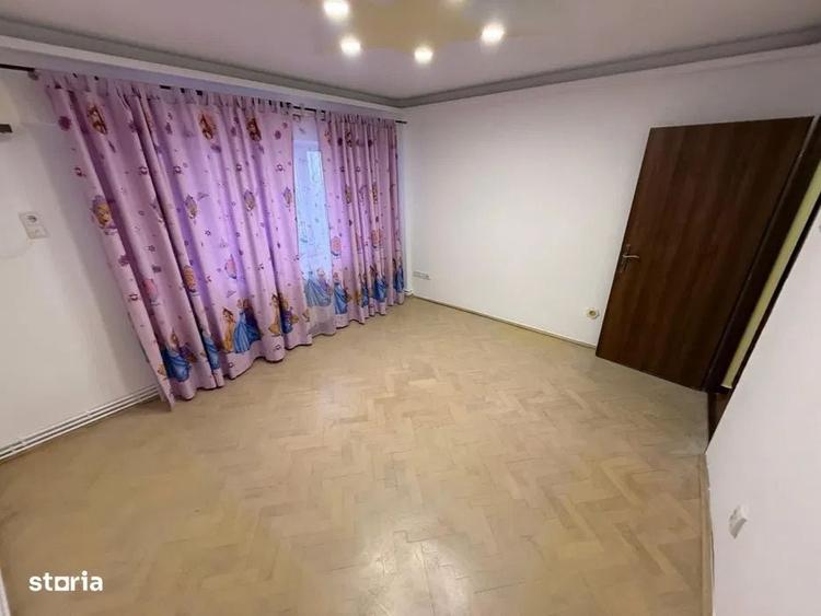 Apartament cu 3 camere decomandat în Ultracentral