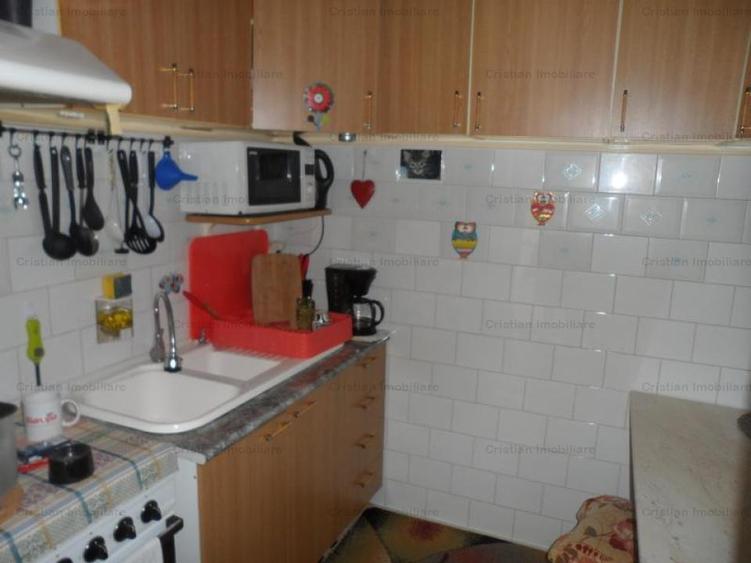 Casă cu 4 camere cu Canalizare în Apollo