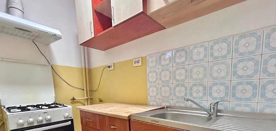 Garsoniera cu centrala proprie, zona Tatarasi-Doi Baieti. - 2