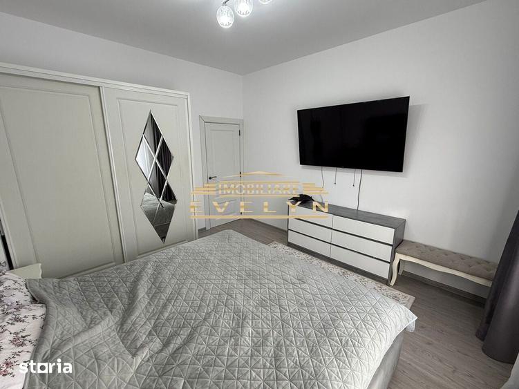 Casă cu 3 camere decomandat cu Teren 387 Mp în Central