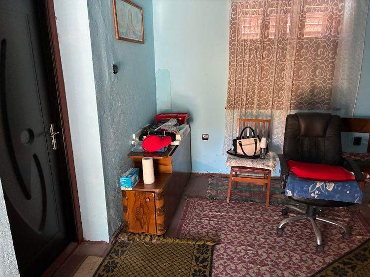 Casă individuală cu 3 camere cu Teren 1080 Mp în Vest