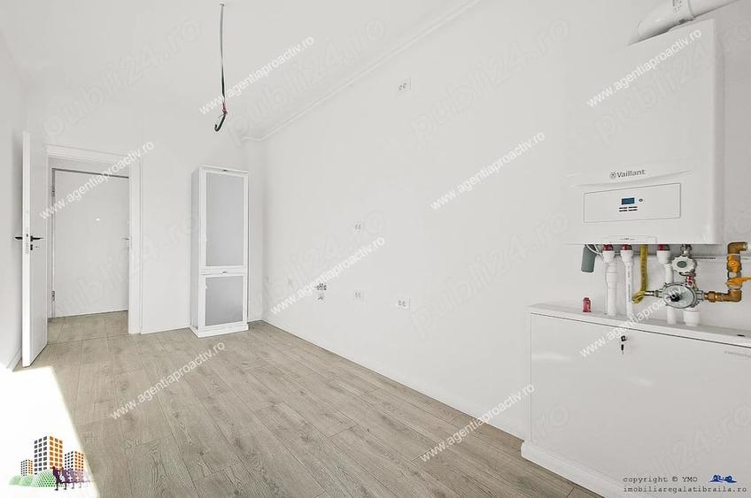 Apartament cu 3 camere decomandat în Sud