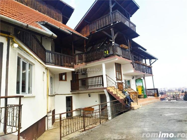 Casă cu 15 camere cu Teren 50 Mp în Carierei