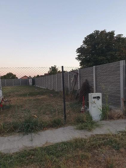 Teren de 1576 mp, în Bobda