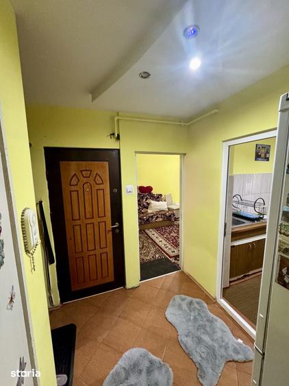 Apartament cu 2 camere decomandat în Sud