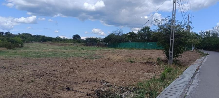Teren Construcții intravilan de 500 mp, în Exterior Est