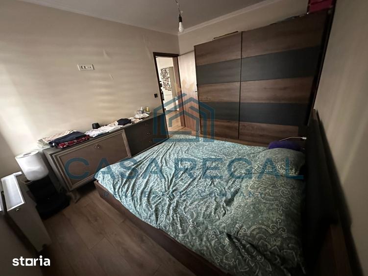 Apartament cu 3 camere decomandat, mobilat în Salca