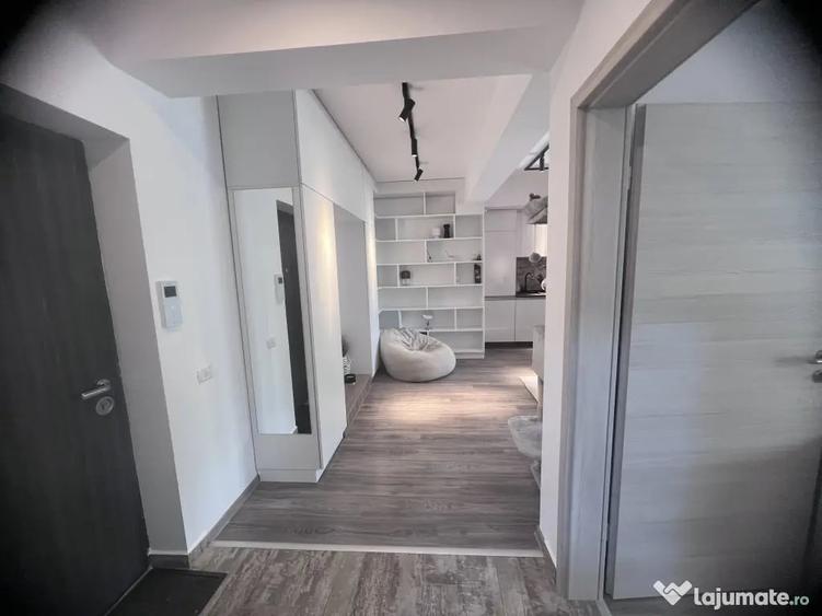 Apartament cu 2 camere decomandat în Berceni