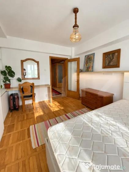 Apartament cu 4 camere decomandat în George Enescu