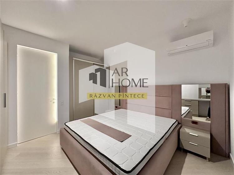Apartament cu 3 camere decomandat în Pipera