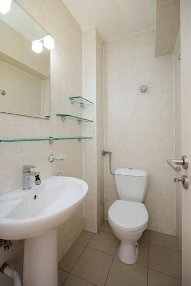 Apartament cu 3 camere decomandat, mobilat în Ultracentral