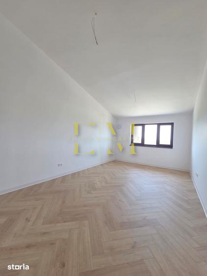 Apartament cu 2 camere decomandat în Sânpetru