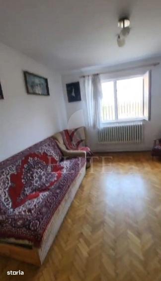Casă cu 3 camere cu Teren 341 Mp în Central