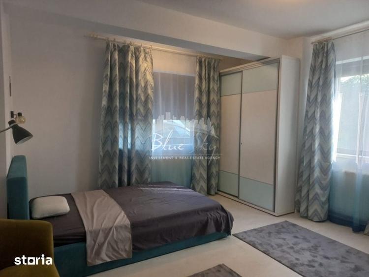 Garsonieră decomandată în Central